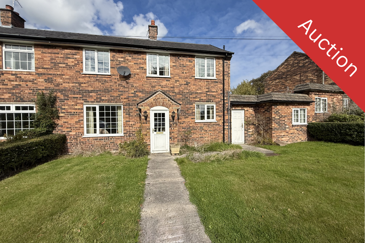 Warford Crescent, Alderley Edge